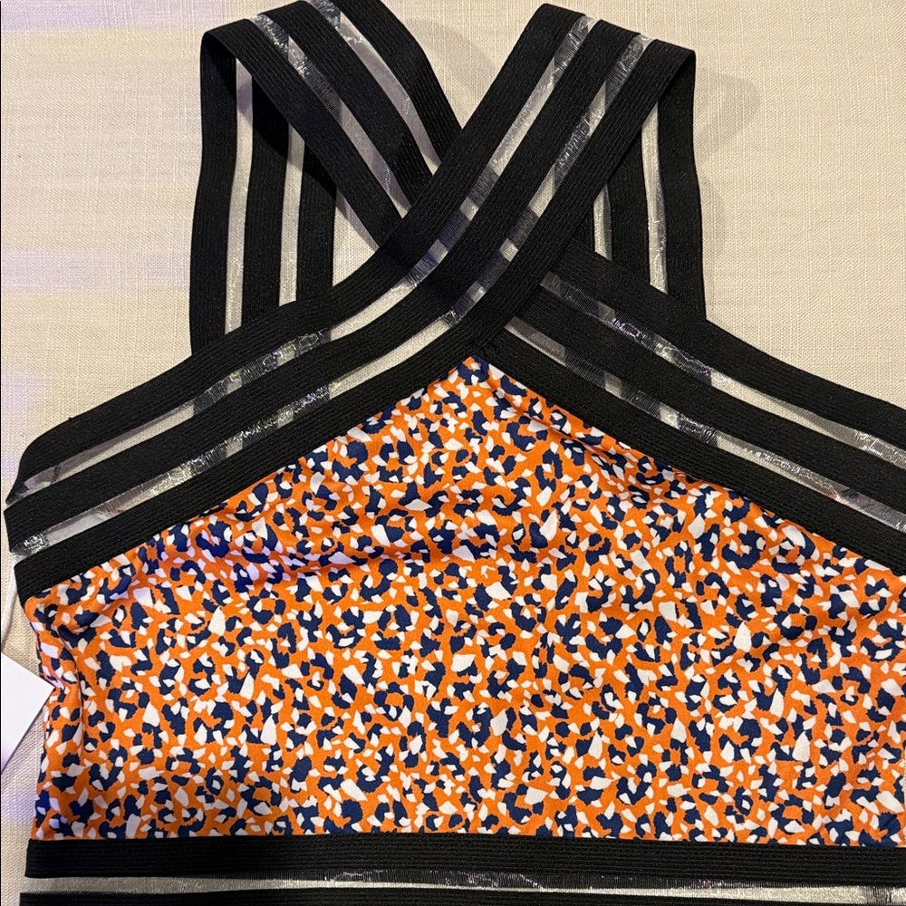 NWT Averíe One-Piece Swimsuit - Picture 3 of 8